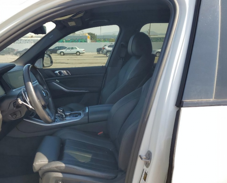 BMW X5 2019 WHITE vin: 5UXCR6C00LLL75275
